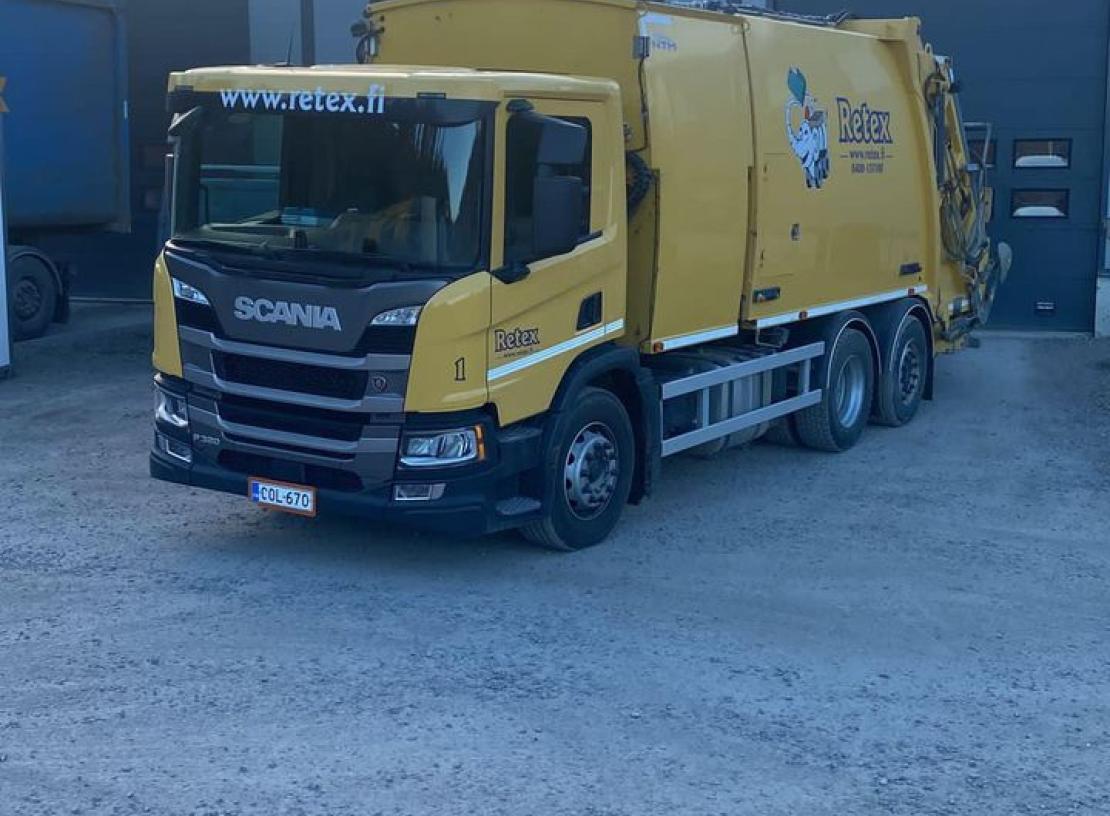 Vi har effektiverat och organiserat om våra rutter, på vår hemsida hittar du mera information.
Miljö och ekonomi går hand i hand, vi jobbar ständigt med att minska våra utsläpp och utföra transporter effektivt. När vi lyckas med att effektivera våra tran
