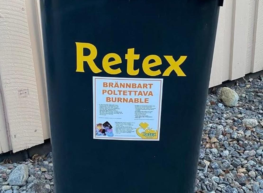 Kesä ja helteet tulevat sekä haisevat roskatynnyrit. Voimme pestää ne puolestasi jos saamme tarpeeksi tilauksia. Saammeko pestä useita tynnyreitä samassa paikassa 9,80 €/tynnyri tai 13,50 € yhdestä tynnyri.
